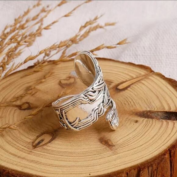 Vintage Style 925 Silver Plated Spoon Ring Floral Adjustable - Picture 6 of 6